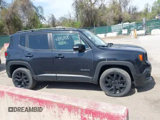 2016 Jeep Renegade Latitude with VIN ZACCJBBT0GPD04026, listed as a IAAI auction lot 42012920 with 182,076 mi miles. Bid and sale history available at carsss.com. Image 13.