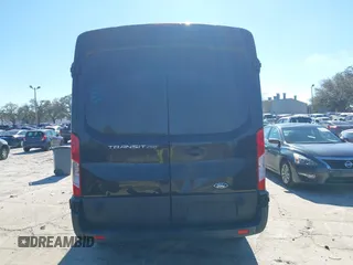 2016 Ford Transit Cargo z VIN 1FTYR2CM6GKB54374, wystawiony jako IAAI lot #41674672 z przebiegiem 128 594 mil mil oraz . Historia ofert i sprzedaży dostępna na DreamBid. Obrazek 17.