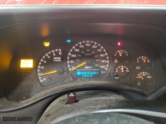 2000 Chevrolet Silverado 1500 LS with VIN 2GCEK19T1Y1152985, listed as a Copart auction lot 81964414 with 175,010 mi miles and Non Repairable. Bid and sale history available at carsss.com. Image 9.