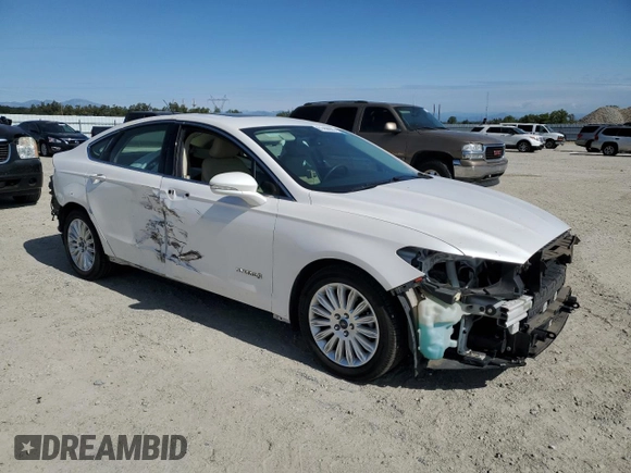 2016 Ford Fusion SE Hybrid with VIN 3FA6P0LU3GR106544, listed as a Copart auction lot 61456035 with 156,750 mi miles and Salvage title. Bid and sale history available at DreamBid. Image 4.
