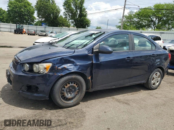 2016 Chevrolet Sonic LS z VIN 1G1JA5SH0G4164037, wystawiony jako Copart lot #60185515 z przebiegiem 211 229 mil mil oraz Czysty tytuł • Clean title. Historia ofert i sprzedaży dostępna na DreamBid. Obrazek 1.
