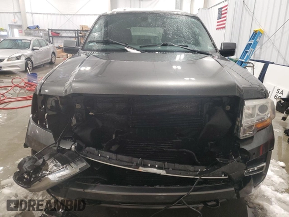 2015 Ford Expedition Limited с VIN 1FMJU2AT7FEF18191, выставлен на аукционе Copart как лот 45673205 с пробегом 180 366 миль миль и Списание • Salvage title. История ставок и продаж доступна на DreamBid. Изображение 5.