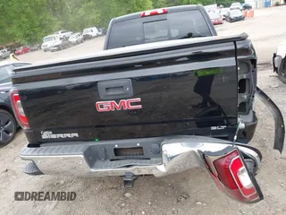 2017 GMC Sierra 1500 SLT z VIN 1GTV2NEC0HZ171239, wystawiony jako IAAI lot #42080957 z przebiegiem 196 170 mil mil oraz . Historia ofert i sprzedaży dostępna na DreamBid. Obrazek 16.