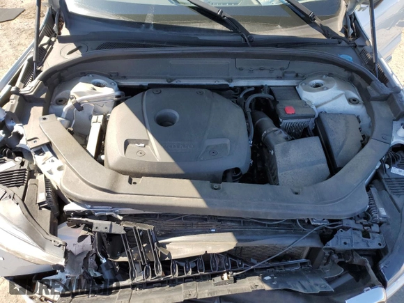 2019 Volvo XC60 Inscription with VIN LYV102RL0KB287438, listed as a Copart auction lot 50498045 with 60,633 mi miles and Salvage title. Bid and sale history available at DreamBid. Image 13.