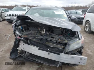 2015 Acura ILX with VIN 19VDE1F38FE008432, listed as a IAAI auction lot 41971273 with 132,811 mi miles. Bid and sale history available at carsss.com. Image 6.