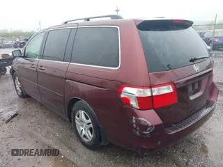2007 Honda Odyssey EX-L z VIN 5FNRL38657B425749, wystawiony jako IAAI lot #42330245 z przebiegiem 191 093 mil mil oraz . Historia ofert i sprzedaży dostępna na DreamBid. Obrazek 6.