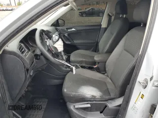 2018 Volkswagen Tiguan S with VIN 3VV1B7AXXJM067370, listed as a Copart auction lot 53645945 with 143,137 mi miles and Salvage title. Bid and sale history available at DreamBid. Image 7.