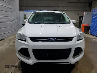 2016 Ford Escape SE with VIN 1FMCU9GX3GUA88047, listed as a Copart auction lot 50997055 with 101,132 mi miles and Clean Title. Bid and sale history available at DreamBid. Image 5.