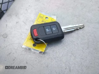 2021 Mitsubishi Outlander ES z VIN JA4APUAU0MU003918, wystawiony jako IAAI lot #41376793 z przebiegiem 30 940 mil mil oraz . Historia ofert i sprzedaży dostępna na DreamBid. Obrazek 11.