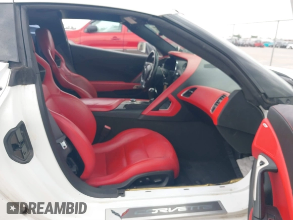 2015 Chevrolet Corvette Z51 3LT with VIN 1G1YL2D76F5112867, listed as a IAAI auction lot 39194815 with 64,225 mi miles. Bid and sale history available at carsss.com. Image 5.