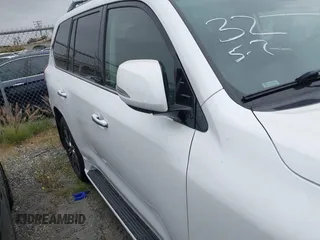 2018 Lexus LX 570 z VIN JTJHY7AX6J4265951, wystawiony jako IAAI lot #41919574 z przebiegiem 59 314 mil mil oraz . Historia ofert i sprzedaży dostępna na DreamBid. Obrazek 13.