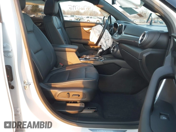 2021 Chevrolet Blazer Premier with VIN 3GNKBLRS6MS563360, listed as a IAAI auction lot 41760795 with 29,534 mi miles and . Bid and sale history available at DreamBid. Image 5.