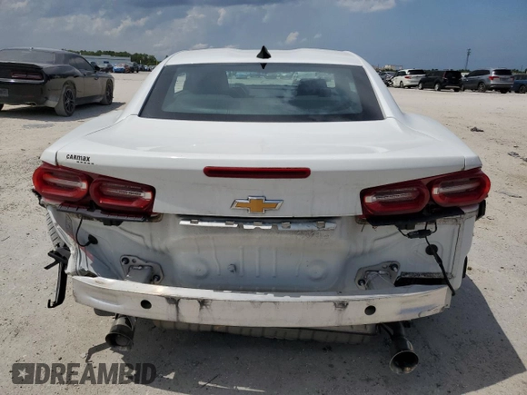 2020 Chevrolet Camaro 1LT z VIN 1G1FB1RSXL0103745, wystawiony jako Copart lot #60452065 z przebiegiem Nie podano mil oraz Czysty tytuł • Clean title. Historia ofert i sprzedaży dostępna na DreamBid. Obrazek 6.