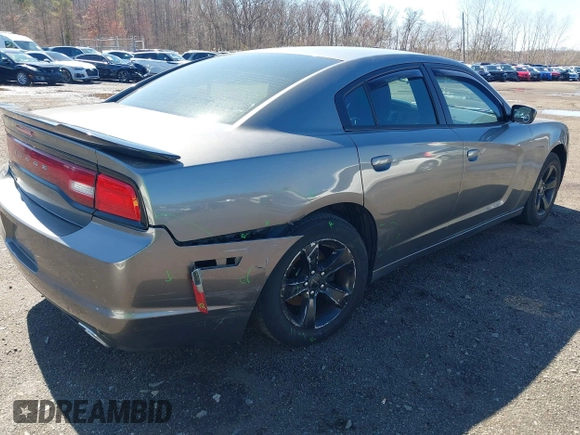 2011 Dodge Charger Rallye with VIN 2B3CL3CGXBH607439, listed as a IAAI auction lot 41850795 with 177,859 mi miles and . Bid and sale history available at carsss.com. Image 12.