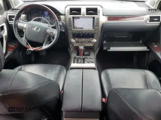 2014 Lexus GX 460 Luxury z VIN JTJJM7FX5E5071529, wystawiony jako Copart lot #57157925 z przebiegiem 136 356 mil mil oraz Szkody całkowita. Historia ofert i sprzedaży dostępna na DreamBid. Obrazek 8.
