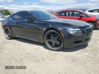 2010 BMW M6 z VIN WBSEH9C52ACY25265, wystawiony jako Copart lot #53721055 z przebiegiem Nie podano mil oraz Tytuł czysty. Historia ofert i sprzedaży dostępna na DreamBid. Obrazek 4.