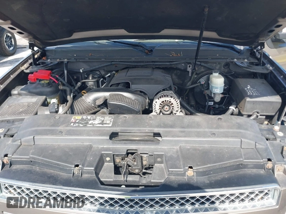 2012 Chevrolet Suburban LT with VIN 1GNSKJE72CR130111, listed as a IAAI auction lot 42699365 with 216,827 mi miles and . Bid and sale history available at DreamBid. Image 10.