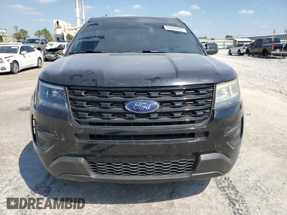 2019 Ford Police Interceptor Utility z VIN 1FM5K8AR8KGB23482, wystawiony jako Copart lot #69660284 z przebiegiem 33 397 mil mil oraz Szkoda całkowita • Salvage title. Historia ofert i sprzedaży dostępna na DreamBid. Obrazek 5.
