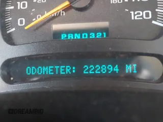 2004 Chevrolet Suburban LT with VIN 1GNFK16Z64J215342, listed as a IAAI auction lot 42799214 with 222,894 mi miles and . Bid and sale history available at DreamBid. Image 7.