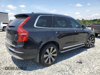 2022 Volvo XC90 Inscription with VIN YV4A221L2N1817813, listed as a Copart auction lot 68428904 with 47,601 mi miles and Salvage title. Bid and sale history available at DreamBid. Image 3.
