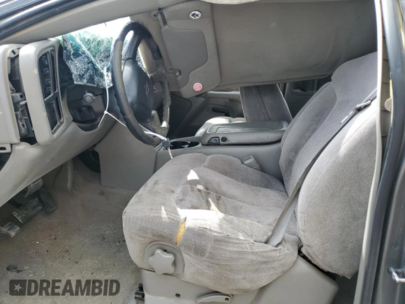2000 Chevrolet Silverado 1500 LS with VIN 2GCEK19T8Y1171579, listed as a Copart auction lot 52135075 with 218,993 mi miles and Salvage Title. Bid and sale history available at carsss.com. Image 7.