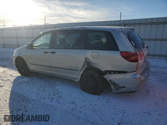 2004 Toyota Sienna with VIN 5TDZA29CX4S140010, listed as a Copart auction lot 85020844 with 284,385 mi miles and Clean Title. Bid and sale history available at DreamBid. Image 2.