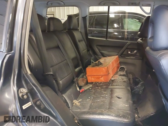 2005 Mitsubishi Montero Limited z VIN JA4MW51S05J000427, wystawiony jako IAAI lot #41866896 z przebiegiem 158 494 mil mil oraz . Historia ofert i sprzedaży dostępna na DreamBid. Obrazek 8.