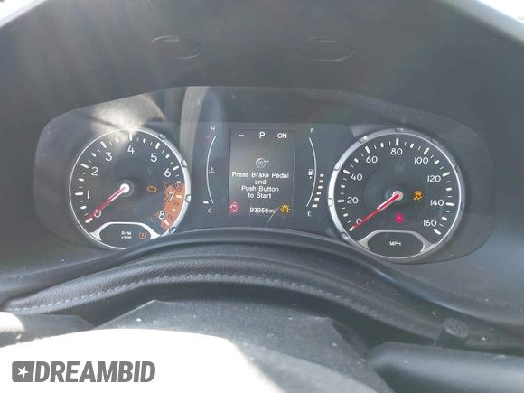 2015 Jeep Renegade Latitude with VIN ZACCJABT2FPC31041, listed as a IAAI auction lot 41626396 with 93,956 mi miles. Bid and sale history available at carsss.com. Image 7.