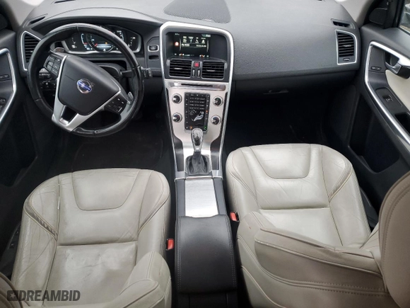2015 Volvo XC60 T6 Platinum with VIN YV4902RV2F2703093, listed as a Copart auction lot 85968444 with 169,612 mi miles and Clean Title. Bid and sale history available at carsss.com. Image 8.