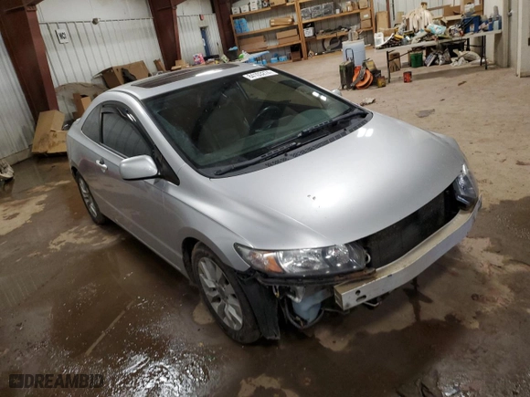 2010 Honda Civic Cpe EX-L with VIN 2HGFG1B92AH515961, listed as a Copart auction lot 84103274 with 136,194 mi miles and Salvage Title. Bid and sale history available at carsss.com. Image 4.