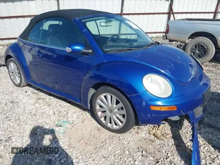 2008 Volkswagen Beetle SE with VIN 3VWRF31Y68M409900, listed as a IAAI auction lot 42723206 with 125,016 mi miles and . Bid and sale history available at DreamBid. Image 1.