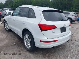 2016 Audi Q5 Premium Plus with VIN WA1L2AFP2GA097444, listed as a IAAI auction lot 42351572 with 82,539 mi miles and . Bid and sale history available at DreamBid. Image 3.