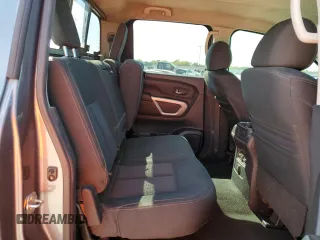 2018 Nissan Titan XD SV with VIN 1N6AA1F46JN518715, listed as a Copart auction lot 77941814 with 274,521 mi miles and Clean Title. Bid and sale history available at carsss.com. Image 10.