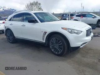 2017 Infiniti QX70 z VIN JN8CS1MU6HM141657, wystawiony jako IAAI lot #41954702 z przebiegiem 120 971 mil mil oraz . Historia ofert i sprzedaży dostępna na DreamBid. Obrazek 1.