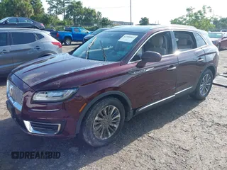 2020 Lincoln Nautilus Reserve with VIN 2LMPJ6K94LBL29717, listed as a IAAI auction lot 42388863 with Not provided miles and . Bid and sale history available at DreamBid. Image 16.