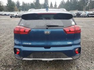 2021 Kia Niro LX with VIN KNDCB3LCXM5481396, listed as a Copart auction lot 84908944 with 9,086 mi miles and Salvage Title. Bid and sale history available at carsss.com. Image 6.