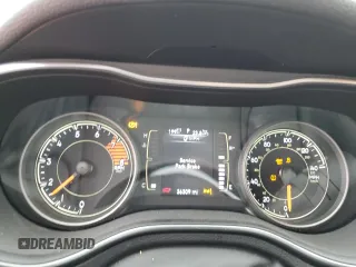 2022 Jeep Cherokee X with VIN 1C4PJMCX8ND539770, listed as a Copart auction lot 43988725 with 36,309 mi miles and Salvage title. Bid and sale history available at DreamBid. Image 9.