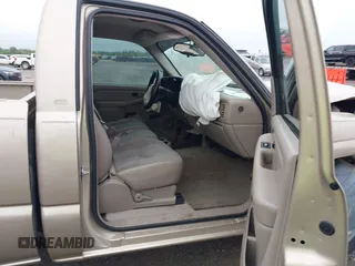 2005 Chevrolet Silverado 1500 with VIN 1GCEC14X45Z109235, listed as a IAAI auction lot 41967442 with 91,120 mi miles and . Bid and sale history available at DreamBid. Image 5.