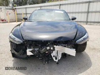 2024 Audi e-tron GT Premium Plus z VIN WAUFJBFW1R7001075, wystawiony jako Copart lot #58714654 z przebiegiem 3185 mil mil oraz Szkody całkowita. Historia ofert i sprzedaży dostępna na DreamBid. Obrazek 5.