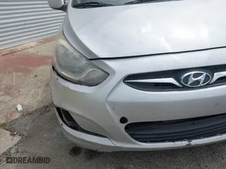2014 Hyundai Accent GS with VIN KMHCT5AE4EU159319, listed as a IAAI auction lot 41896989 with 204,453 mi miles. Bid and sale history available at carsss.com. Image 6.