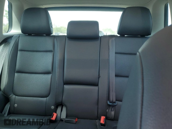 2012 Volkswagen Tiguan S with VIN WVGBV7AX1CW561870, listed as a Copart auction lot 53932255 with 105,972 mi miles and Salvage Title. Bid and sale history available at DreamBid. Image 10.