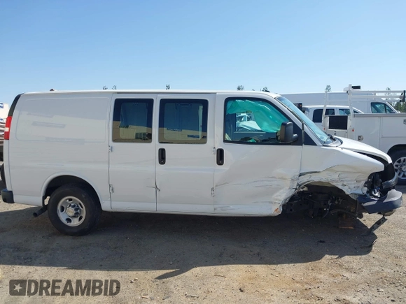 2023 Chevrolet Express Cargo с VIN 1GCWGAFP2P1109998, выставлен на аукционе IAAI как лот 42328435 с пробегом 5 258 миль миль и . История ставок и продаж доступна на DreamBid. Изображение 13.