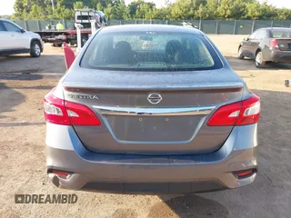 2017 Nissan Sentra S with VIN 3N1AB7AP1HY250807, listed as a IAAI auction lot 40084492 with 130,000 mi miles. Bid and sale history available at carsss.com. Image 15.