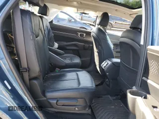 2025 Kia Sorento EX z VIN KNDRHDJG3S5299511, wystawiony jako Copart lot #54688655 z przebiegiem 61 596 mil mil oraz Szkoda całkowita • Salvage title. Historia ofert i sprzedaży dostępna na DreamBid. Obrazek 11.