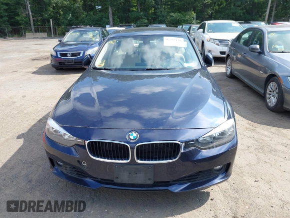 2014 BMW 3 Series 328i with VIN WBA3A5C53EJ463411, listed as a IAAI auction lot 42732421 with 41,408 mi miles and . Bid and sale history available at DreamBid. Image 12.