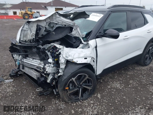 2022 Chevrolet TrailBlazer RS with VIN KL79MUSL3NB008452, listed as a IAAI auction lot 40890012 with 38,117 mi miles. Bid and sale history available at carsss.com. Image 6.
