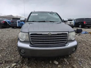 2008 Chrysler Aspen Limited z VIN 1A8HW58N98F122842, wystawiony jako Copart lot #86193384 z przebiegiem 205 049 mil mil oraz Szkoda całkowita • Salvage title. Historia ofert i sprzedaży dostępna na DreamBid. Obrazek 5.