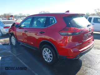 2017 Nissan Rogue SV z VIN 5N1AT2MV6HC818304, wystawiony jako IAAI lot #41828215 z przebiegiem 66 818 mil mil oraz . Historia ofert i sprzedaży dostępna na DreamBid. Obrazek 14.
