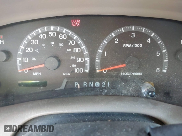 2000 Ford F-150 XL z VIN 1FTRX17W0YNB25467, wystawiony jako IAAI lot #42474329 z przebiegiem Nie podano mil oraz . Historia ofert i sprzedaży dostępna na DreamBid. Obrazek 7.