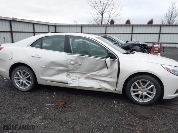 2013 Chevrolet Malibu ECO with VIN 1G11F5SR9DF213715, listed as a IAAI auction lot 41482195 with 138,628 mi miles. Bid and sale history available at carsss.com. Image 13.